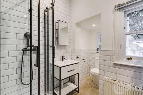 169 Globe Road, London, E2 0LJ