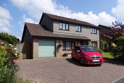 4 bedroom detached house for sale, South Tehidy - Superb family home in favoured location