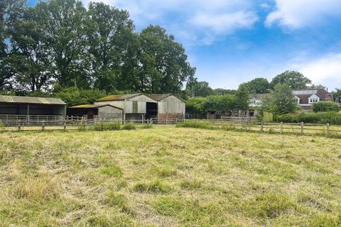 5 bedroom detached house to rent, Sedgwick Lane, Horsham