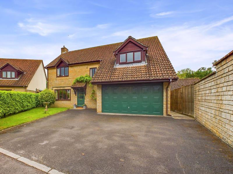 5 Redgate Park, Crewkerne 4 bed detached house for sale £460,000