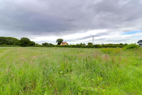 2 bedroom detached house for sale, Straight Mile, Wolverhampton WV10