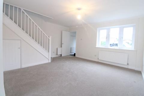 3 bedroom detached house to rent, Caernarvon Road, St. Neots PE19