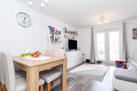 2 bedroom terraced house for sale, Brooklands Avenue, Bedford MK42