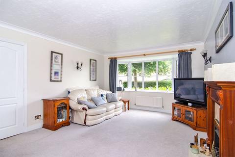 4 bedroom detached house for sale, Two Oaks Avenue, Burntwood WS7