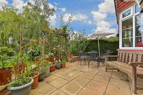 185 Cobham Road, Fetcham, Leatherhead, KT22 9RU