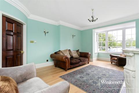 undefined, Camlet Way, Hadley Common, EN4