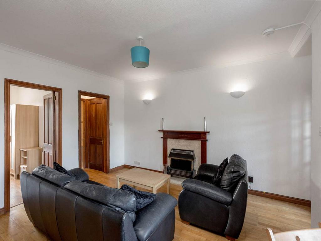 Fair A Far Cottages, Cramond, Edinburgh 1 bed ground floor flat for