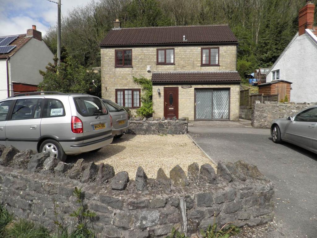 Gurney Slade, Radstock, Somerset 4 bed detached house to rent £1,450