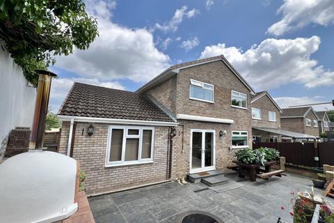 5 bedroom detached house for sale, Taff Road, Caldicot, Monmouthshire NP26