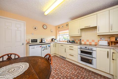 2 bedroom bungalow for sale, Nant Y Glyn, Llandudno Junction, Conwy, LL31