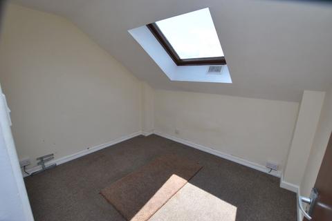 1 bedroom flat for sale, Hanbury Road, Bargoed CF81