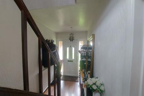 3 bedroom semi-detached house for sale, Park Hill Drive, Bradford, BD8