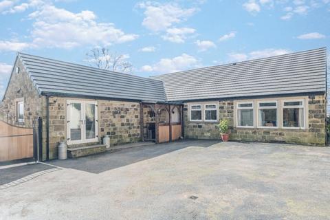 4 bedroom bungalow to rent, Hunsworth Lane, East Bierley, Bradford, West Yorkshire, BD4