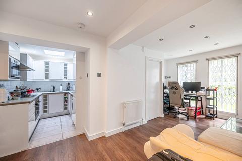 undefined, St Crispins Close, Hampstead, London, NW3