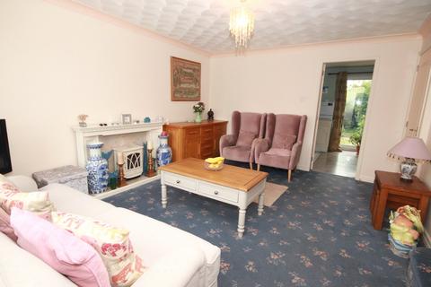 15 Ashdown Close, Southport, PR8 6TL