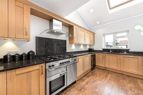 133 Bingham Road, Addiscombe, Croydon, CR0 7EN