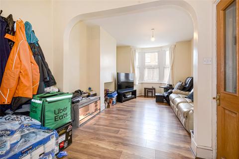 3 bedroom terraced house for sale, Gloucester Road, Walthamstow, London, E17