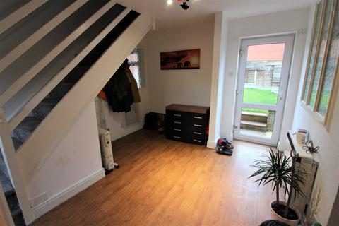 3 bedroom semi-detached house to rent, Thamley, Purfleet-on-Thames RM19