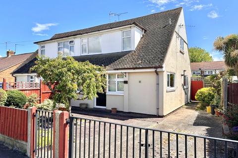 3 bedroom semi-detached house for sale, Little Gypps Road, Canvey Island
