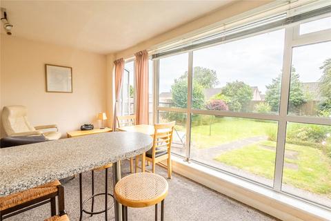 15 Byron Close, Bletchley, Milton Keynes, MK3 5BD