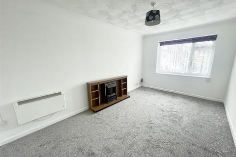 1 bedroom apartment for sale, Heights Approach, Poole BH16