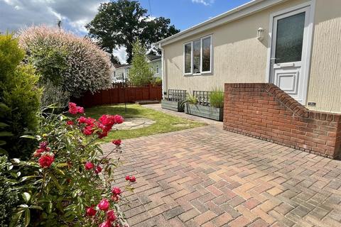 2 bedroom mobile home for sale, Organford Manor Park, Poole BH16