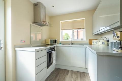 2 bedroom end of terrace house for sale, Kir Crescent, York