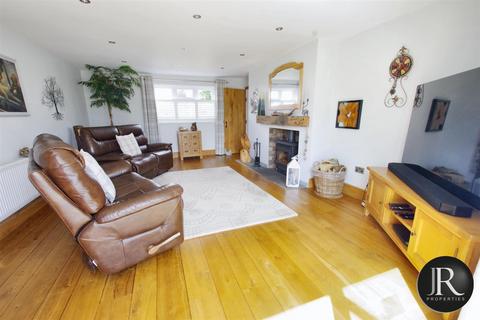 4 bedroom detached house for sale, Warehouse Cottages, Wolseley Bridge ST17