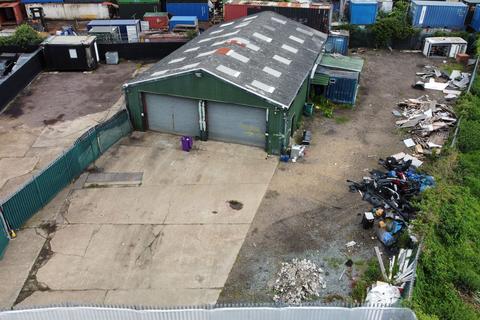 Warehouse to rent, Askew Farm Lane, Grays