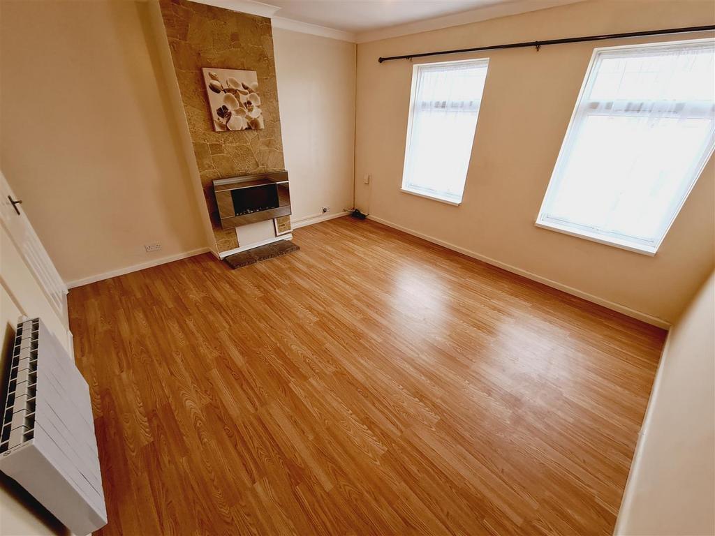 56   Dining Room or Bedroom.jpg