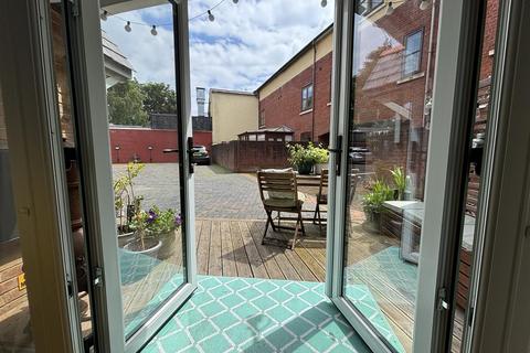 2, Romilly Court Romilly Crescent, Cardiff, CF11 9PE