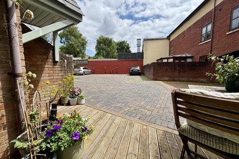 2, Romilly Court Romilly Crescent, Cardiff, CF11 9PE