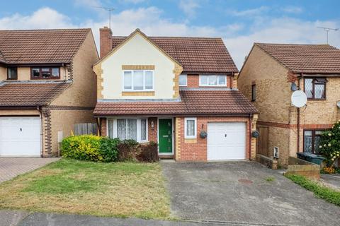 4 bedroom detached house for sale, Worcester Park, Greenhithe