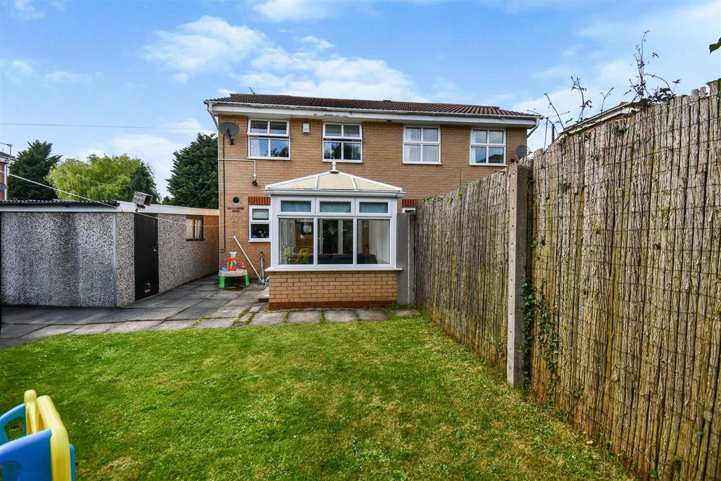 Green Lane, Hessle 3 bed semidetached house for sale £167,500