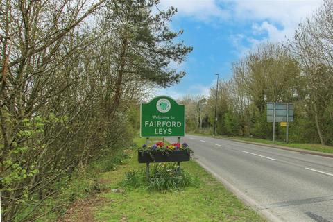 undefined, Hampden Square, Aylesbury HP19