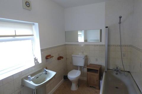 2 bedroom terraced house to rent, Millstone Passage, Macclesfield (3)
