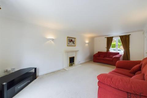 4 bedroom detached house for sale, Shaw Close, Bristol BS16