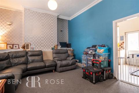 52 Chester Road, Preston, PR1 5HR