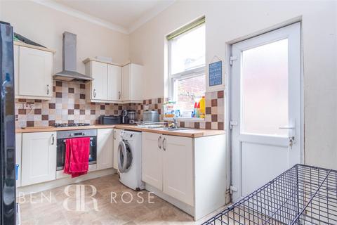 52 Chester Road, Preston, PR1 5HR