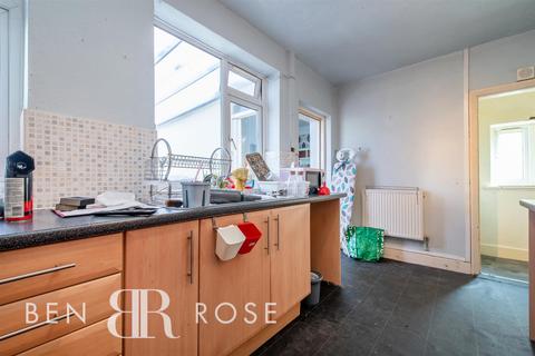 33 Basil Street, Preston, PR1 6XS