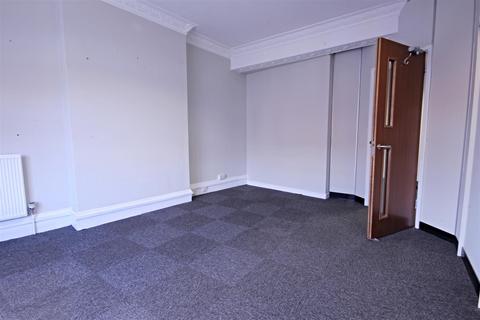 Office to rent, Wood Street, Stratford-upon-Avon