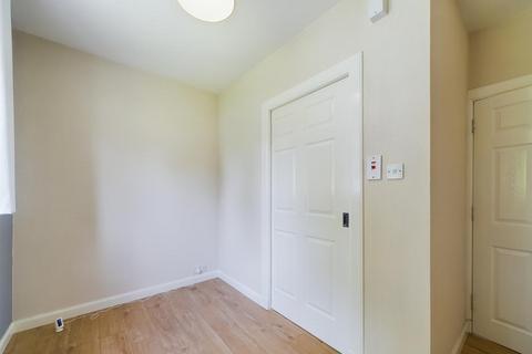 240 Old Glamis Road, Dundee, DD3 0EU