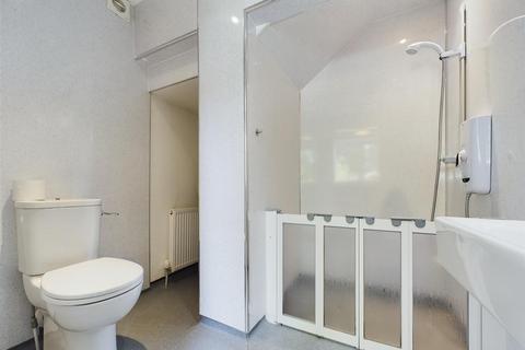 240 Old Glamis Road, Dundee, DD3 0EU