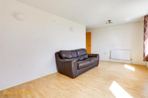 2 bedroom apartment for sale, Kilby Road, Stevenage SG1
