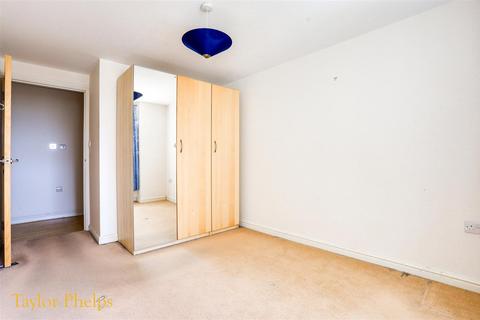 2 bedroom apartment for sale, Kilby Road, Stevenage SG1