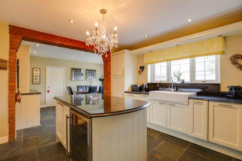 5 bedroom detached house for sale, Laleston, Bridgend County Borough, CF32 0HN