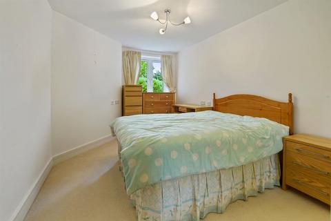 1 bedroom apartment for sale, Penlee Close, Edenbridge