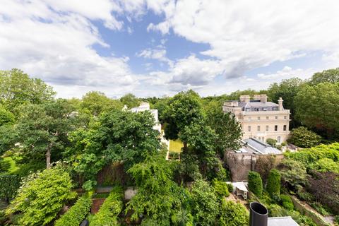 4 bedroom penthouse for sale, Palace Gardens Terrace, London, W8