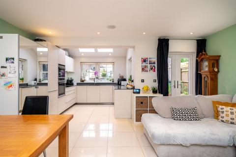 4 bedroom semi-detached house for sale, Lower Luton Road, Harpenden