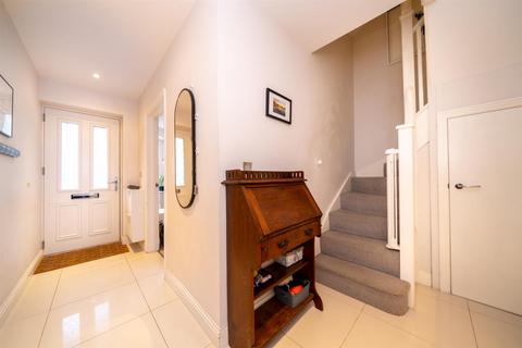 4 bedroom semi-detached house for sale, Lower Luton Road, Harpenden